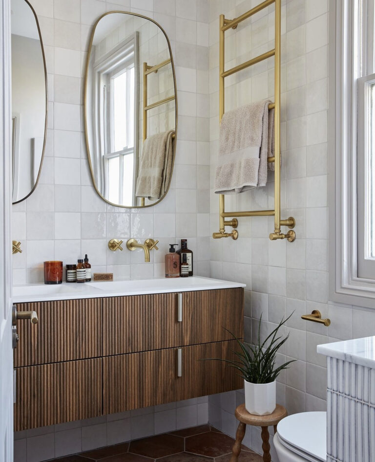 44 Mid-Century Modern Bathroom Trends to Try Now