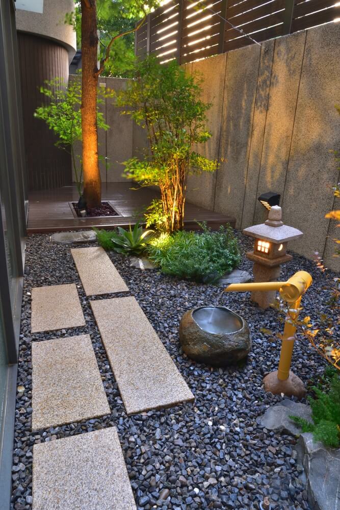 Jaw-Dropping Gravel Backyard Elevated Gravel Deck